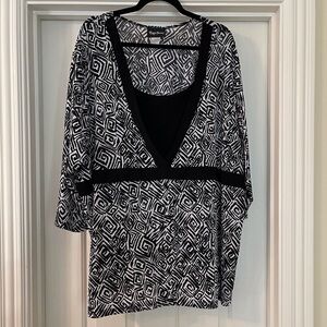 Maggie Barnes black and white plus size tunic